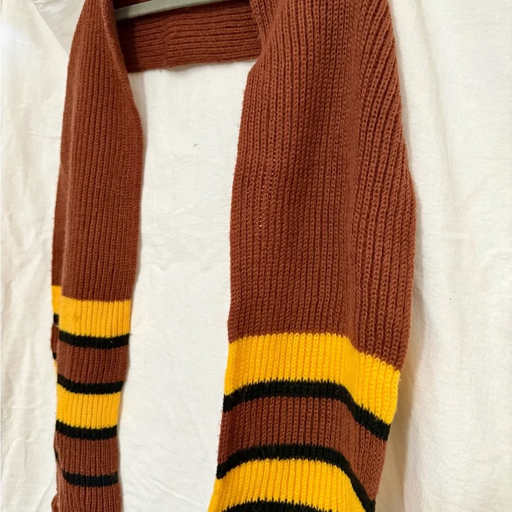 Vintage 1970s Knit Scarf Brown Gold Stripe Fringe Retro Mod Kelso style EUC